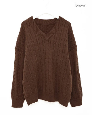 V-neck Loose Fit Cable Knit