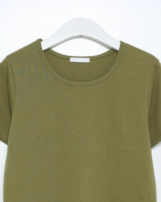 Basic round neck T-shirt