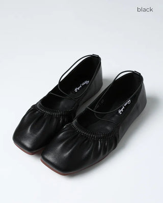 Shirring strap flat shoes