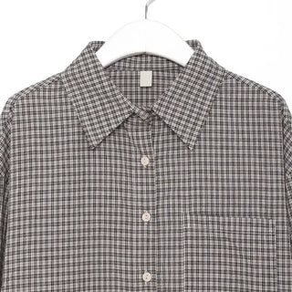 Checked collar shirt