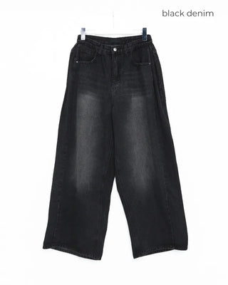 Side-tucked balloon denim pants