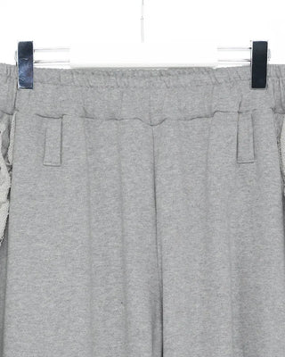Side-frill sweatpants