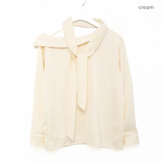 Bow tie silky blouse