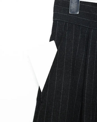 (Unisex) Pinstripe Two-Pleat Wide Winter Slacks