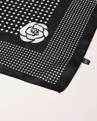Monochrome Poika Dot Scarf