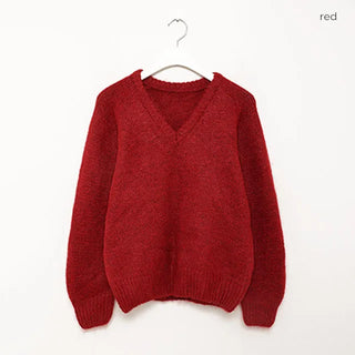 Wool back tag detail V-neck oversized knit