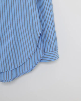 Pencil double stripe side round slit shirt