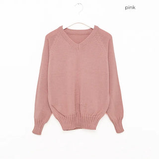 V-neck loose-fit knit