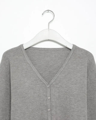 V-neck short cardigan