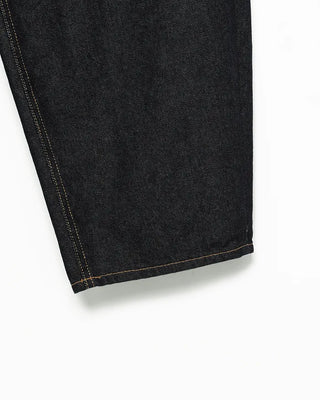 Hip studded flap pocket rigid balloon jeans