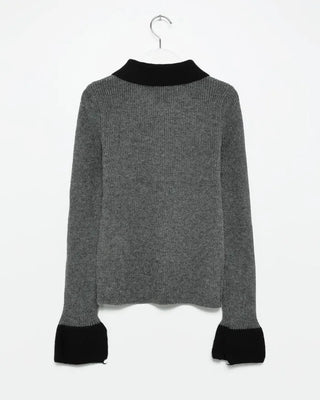 Two-tone knit