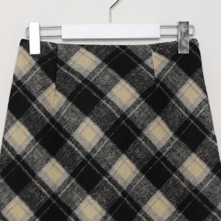 Cross-check mini skirt