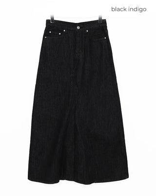 Slit maxi denim skirt