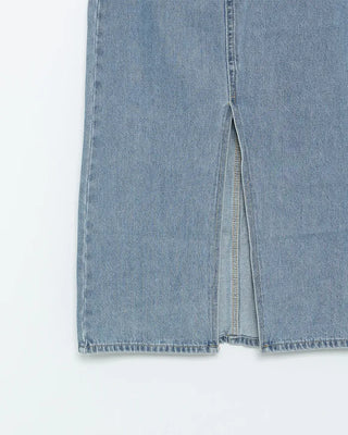 Asymmetrical 3-button denim long skirt