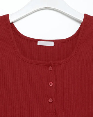 Square neck button sleeveless