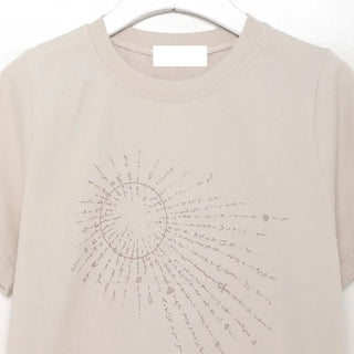 Graphic Round Short-Sleeve T-Shirt