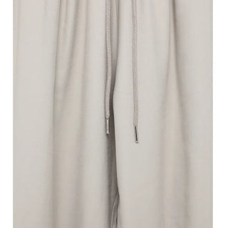Simple wide banded slacks