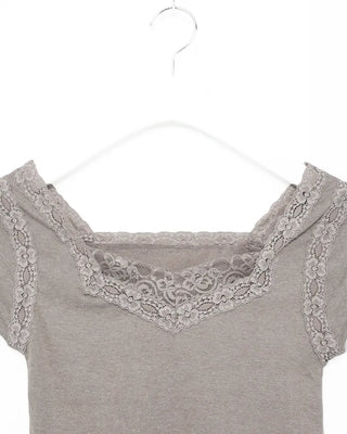 Lace layered neck French T-shirt