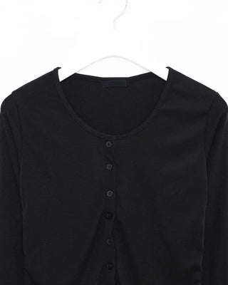 Round button cardigan
