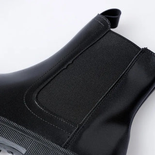 Basic Chelsea Boots