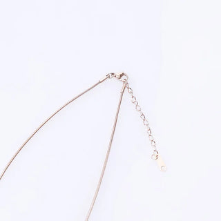Ribbon necklace