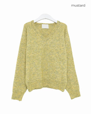V-neck oversized knit