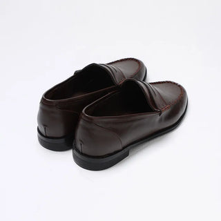 Classic basic loafers
