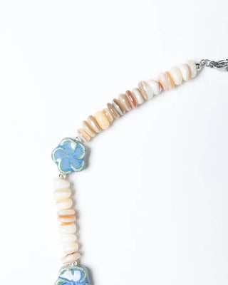 Mother-of-pearl bead necklace
