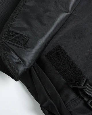 Slash Zip Messenger Bag