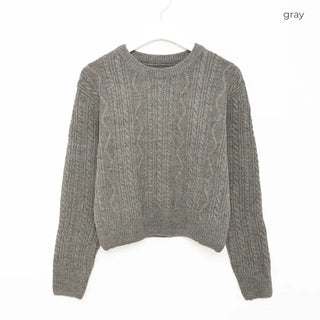 Basic Cable Knit Round
