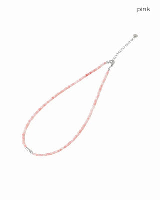 Clover-colored bead necklace