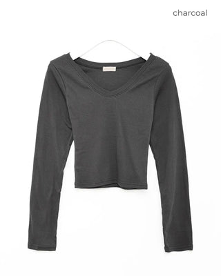 Basic V-neck T-shirt