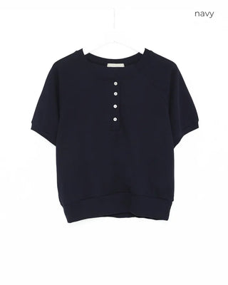 Henley neck short-sleeved sweatshirt