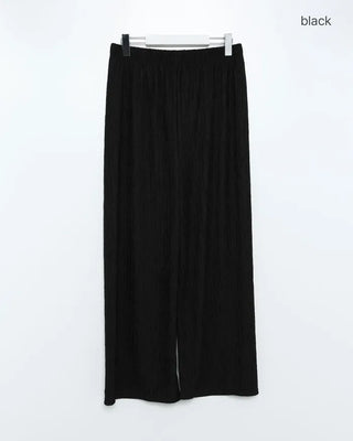 Sleeveless top with built-in cups and wide-leg pants set