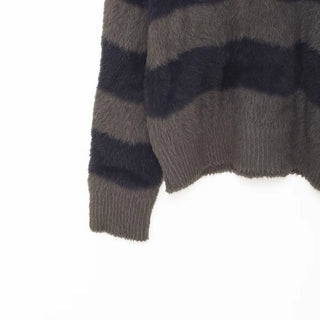 Wave Border Knit