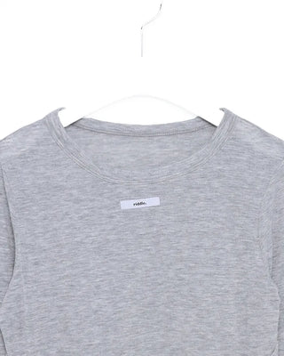 Side-shirred long-sleeve T-shirt
