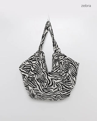 Patterned shoulder bag