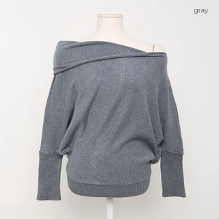 Off-shoulder knit