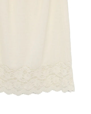 Lace-point skirt