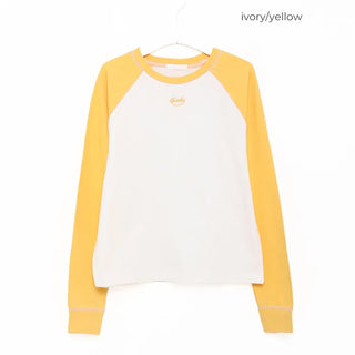 Colorful raglan T-shirt
