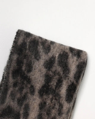 Leopard fringe knit scarf