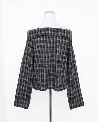 Off-shoulder check shirt