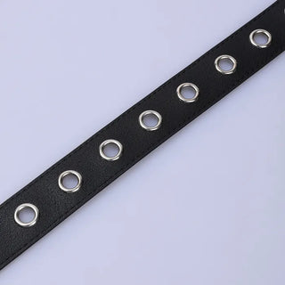 Basic eyelet belt