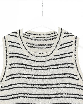 Border Round Neck Sleeveless
