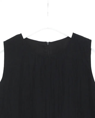 Sleeveless balloon mini dress