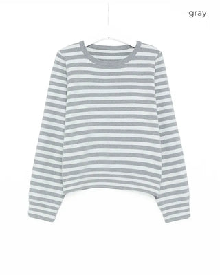 Round neck striped ribbed hem knit