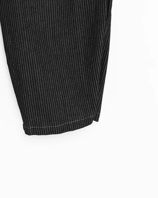 Square hip flap pocket pinstripe denim pants