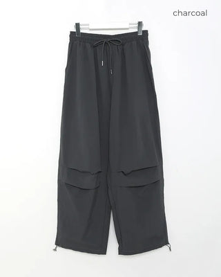 Side-tucked banded sweatpants