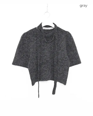Long tie & short-sleeve knit set