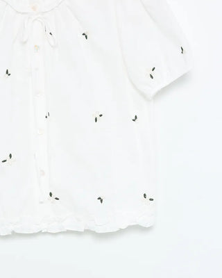 Flower embroidered blouse